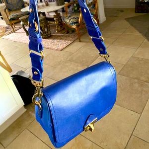 ANNE KLEIN Leather shoulder bag with gold hardware, NWT